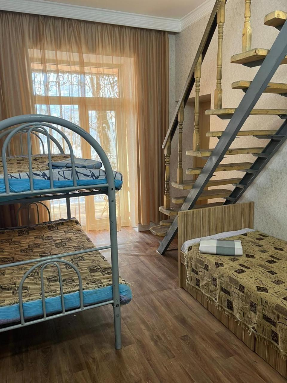 Apartments On Mustafa Ozturk Alma-Ata Kamer foto