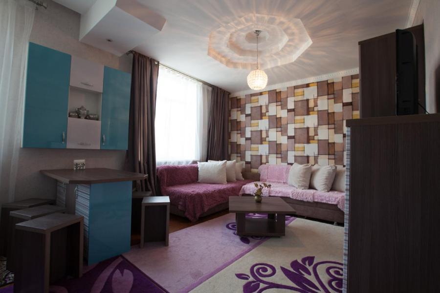 Apartments On Mustafa Ozturk Alma-Ata Buitenkant foto